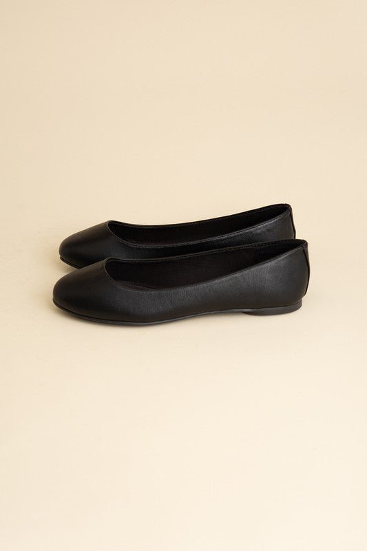Black Round Toe Ballerina Flats from Flats collection you can buy now from Fashion And Icon online shop