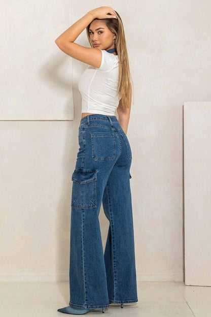 High Rise Crossed Waist Cargo Wide Jeans from Jeans collection you can buy now from Fashion And Icon online shop
