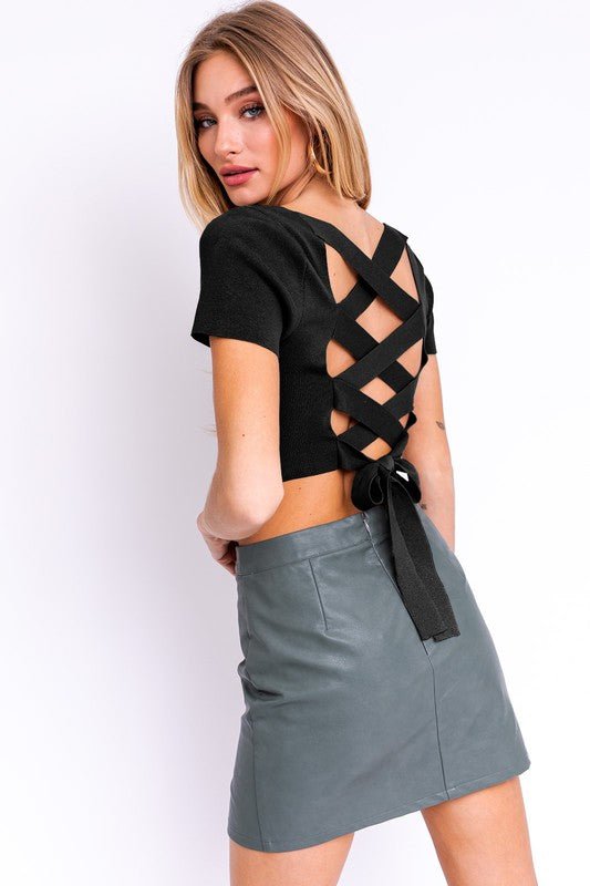 Short Sleeve Knit Top from Blouses collection you can buy now from Fashion And Icon online shop